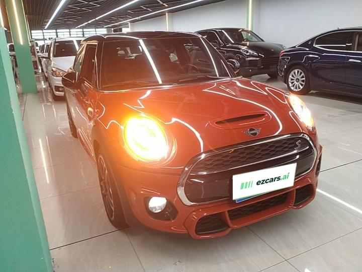 2018 2.0T COOPER S 5-Door photo 3