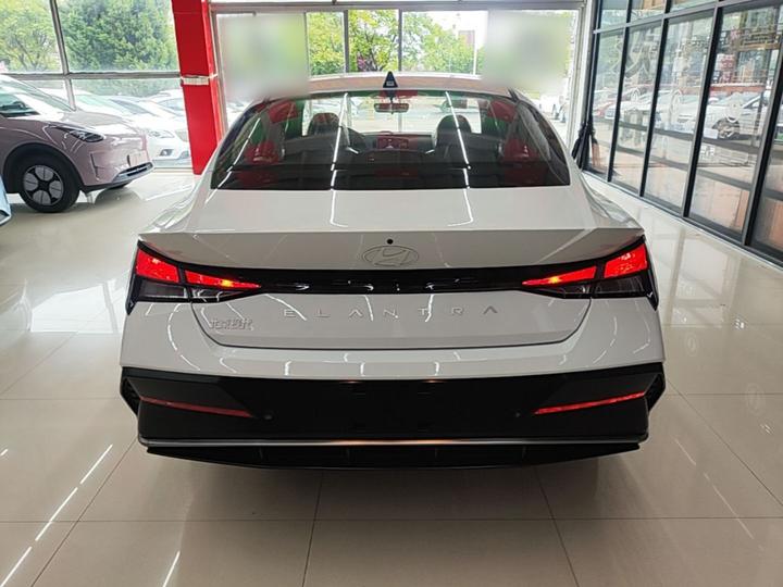 Elantra 2023 1.5L CVT GLX Elite photo 3