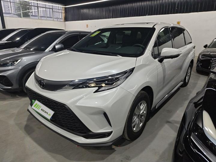 Granvia 2027 2.5L Hybrid Comfort PLUS