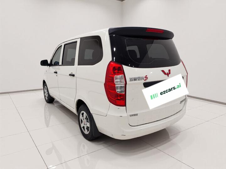 Wuling Hongguang 2021 1.5L S Base LAR photo 4