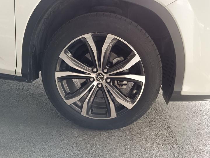 RX 2020 Facelift 300 AWD Elegant photo 8