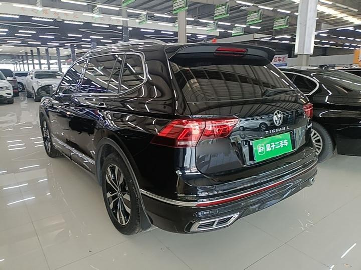Tiguan L 2022 330TSI AT RWD R-Line photo 4