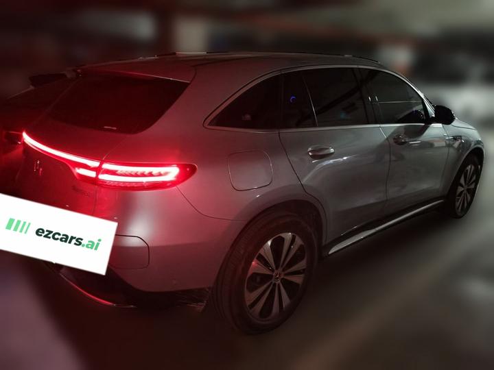 EQC 2022 Facelift EQC 350 4MATIC photo 6