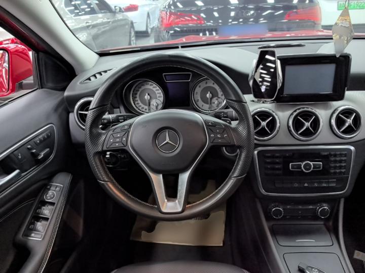 GLA 2015 GLA 200 Dynamic photo 6