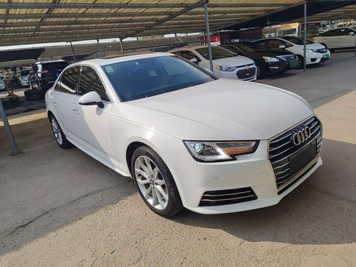 A4L 2018 30 Anniversary 40 TFSI Progressive photo 3