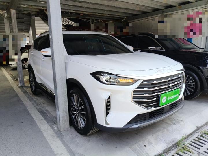 X70 PLUS 2023 1.5T DCTPRO 5-Seater photo 3