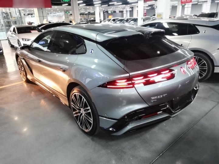 Z9GT 2026 Flagship photo 4