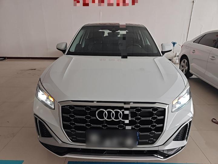 Q2L 2022 35 TFSI Progressive Dynamic photo 2