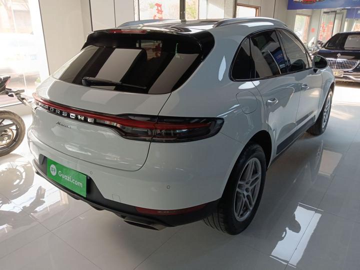 2018 Macan 2.0T photo 4