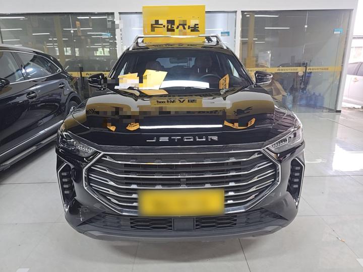 X70 PLUS 2023 1.5T DCTPRO 5-Seater photo 2