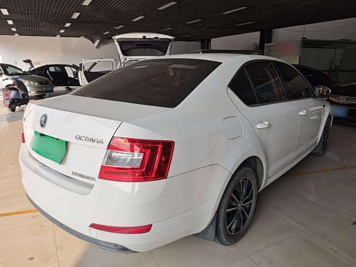 Octavia 2017 1.6L AT photo 6