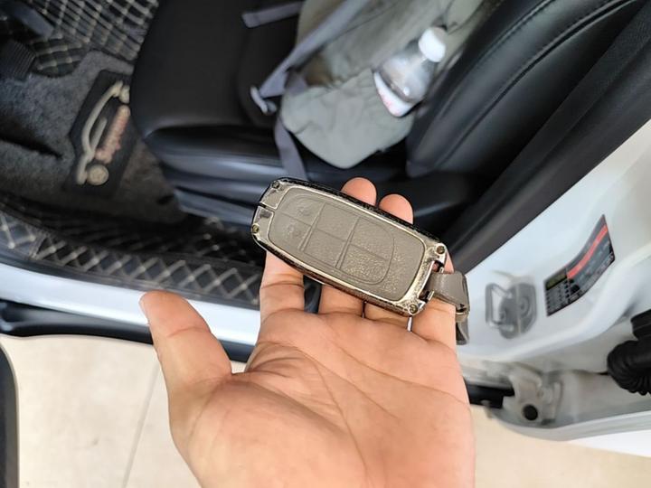 Compass 2019 200T AT photo 8