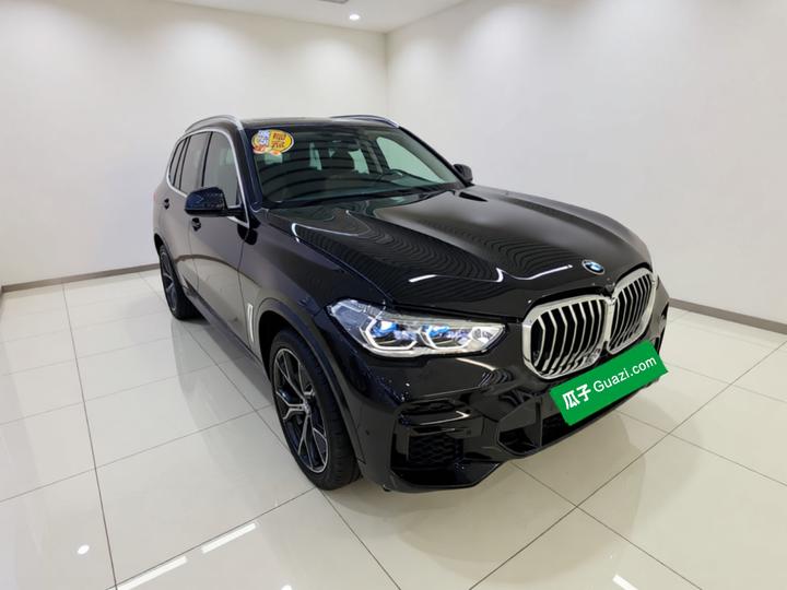X5 Imported 2022 xDrive40i Exclusive M Sport Package photo 3