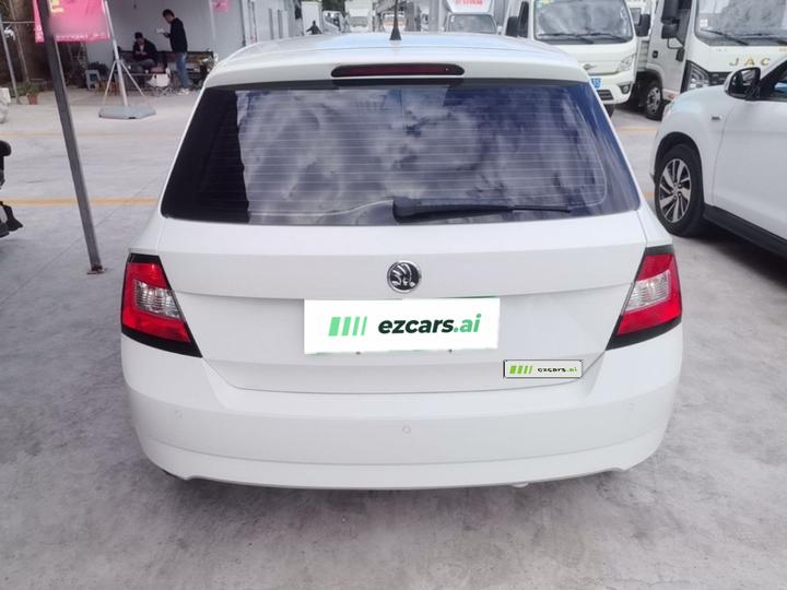 Fabia 2017 1.4L AT photo 5