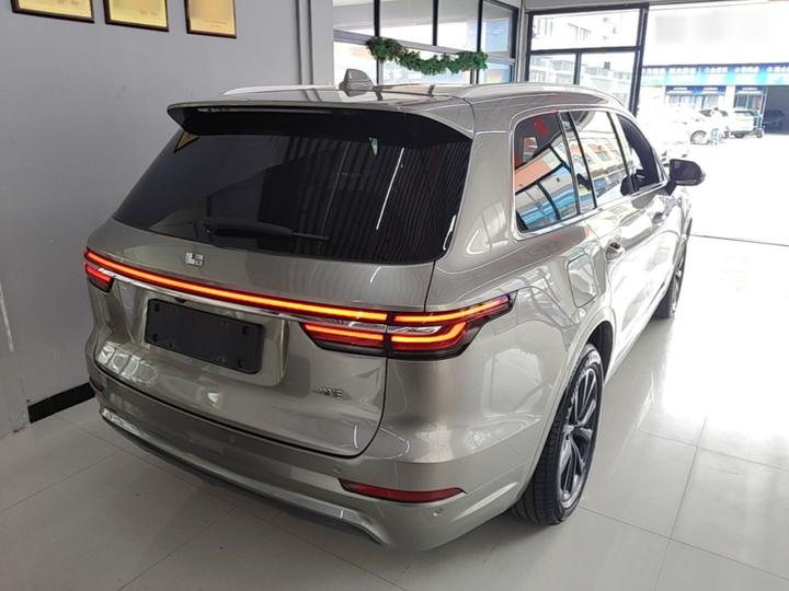 Li Auto ONE 2020 EREV 6-Seater photo 4
