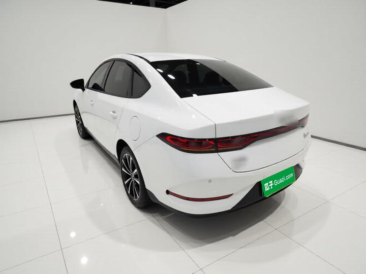Qin PLUS 2025 DM-i ADAS 55KM Leading photo 4