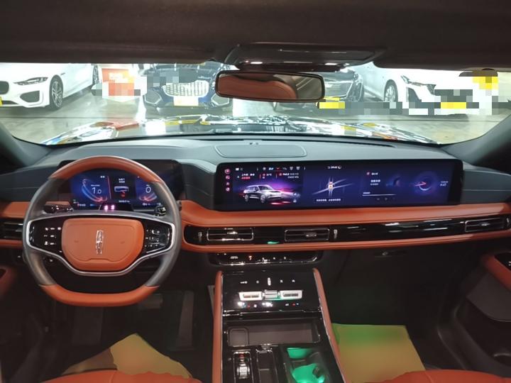Aviator 2024 3.0T V6 AWD 6-Seater photo 5