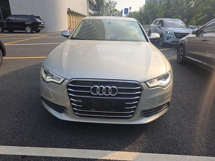 A6L 2014 TFSI Standard photo 2