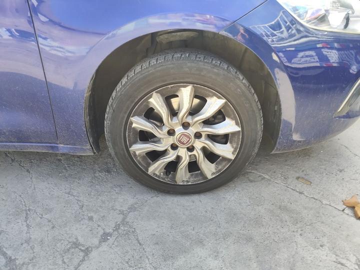 Fiat 2014 1.4T AT Comfort photo 8