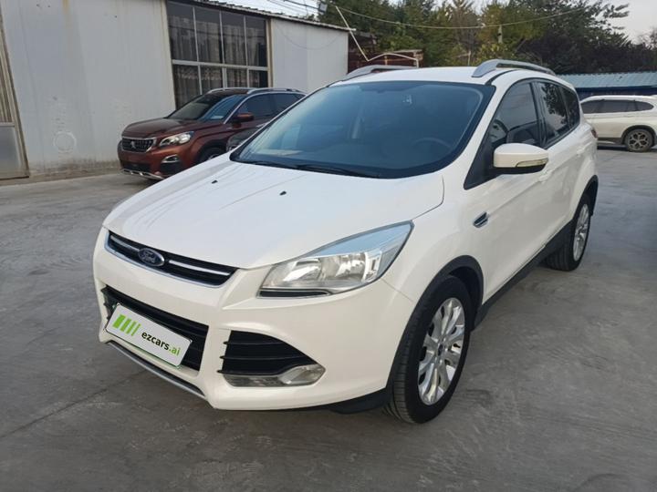 Kuga 2015 1.5L GTDi RWD Comfort