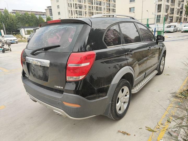 2015 2.4L RWD City 5-Seater photo 6