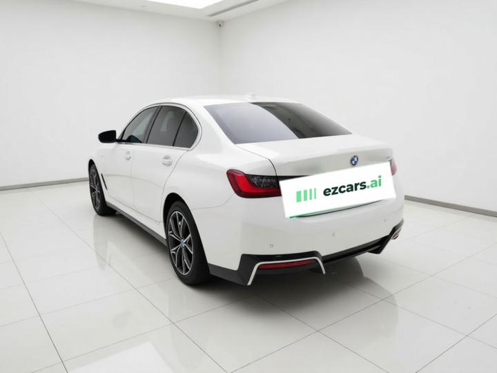i3 2022 eDrive 35 L photo 4