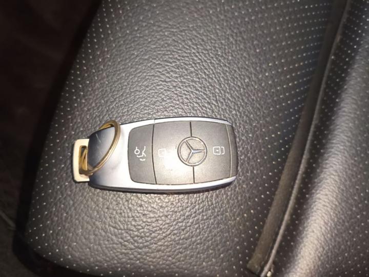 C-Class 2020 C 260 L Sport photo 8