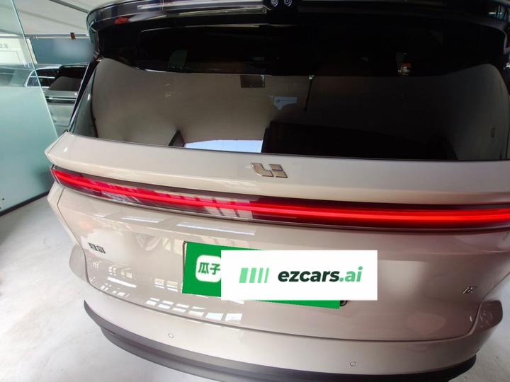 Li Auto i8 2025 Standard photo 5
