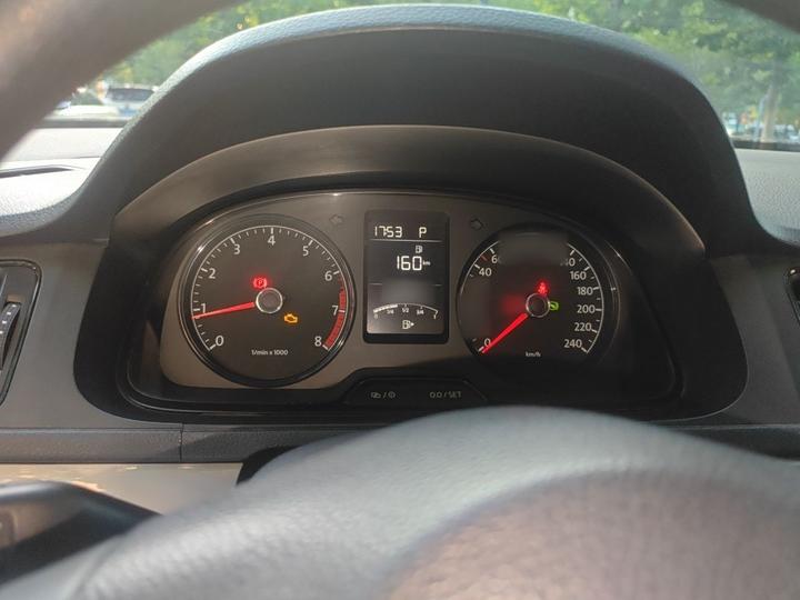 2013 1.6L AT photo 4