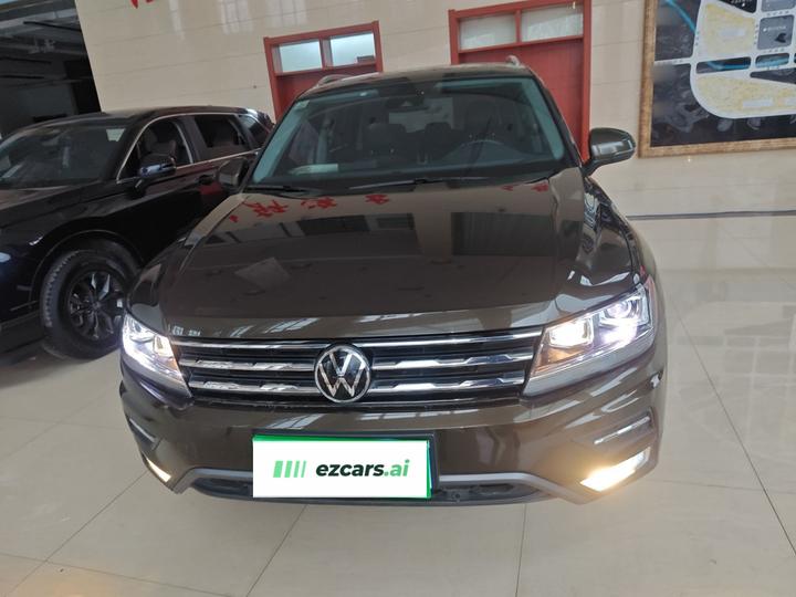 Tiguan L 2020 330TSI AT RWD Luxury China VI photo 2