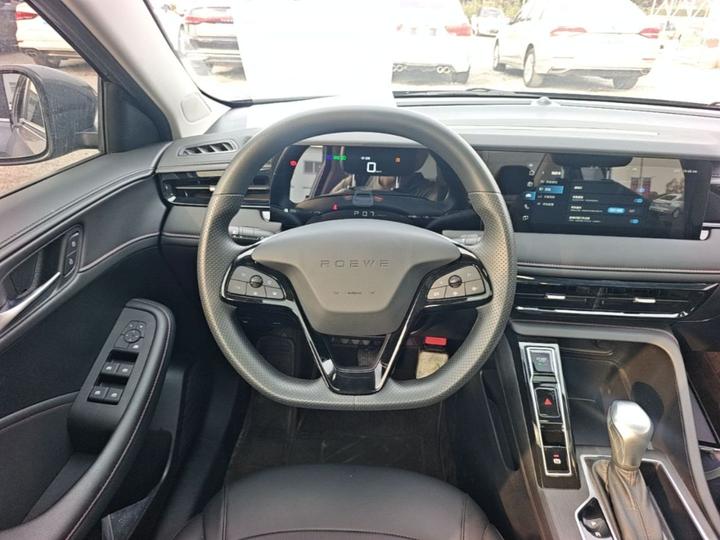 i5 2026 1.5L CVT Luxury photo 6