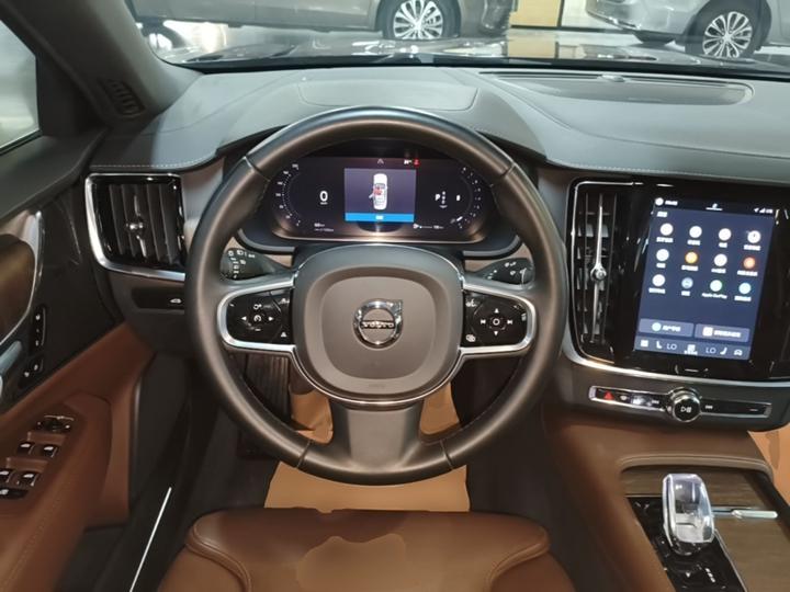 S90 2023 B5 Luxury photo 6