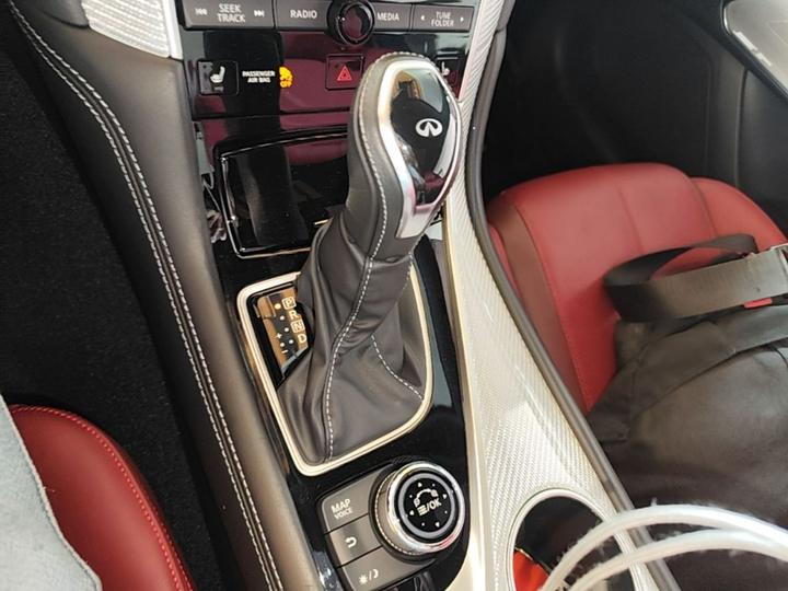 Q60 2019 S 2.0T Luxury Sport photo 5