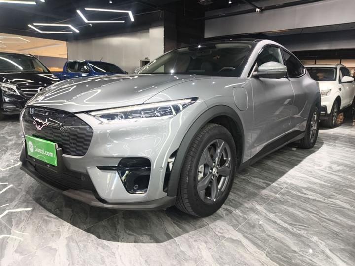 2021 RWD Standard Range