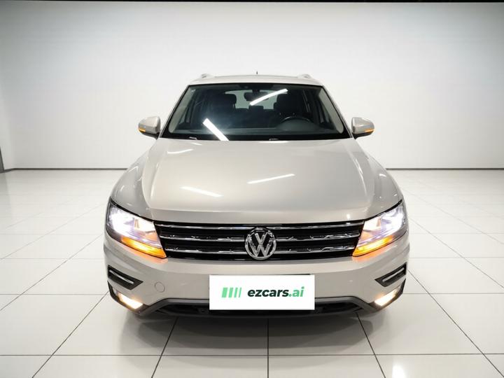 Tiguan L 2019 330TSI AT RWD Luxury China V photo 2