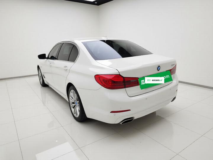 5 Series 2018 528Li Special photo 4