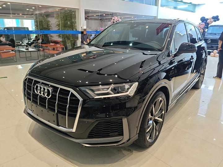 Q7 2023 55 TFSI quattro S line Sport