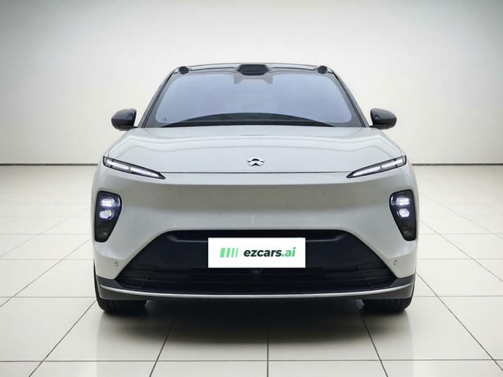 ES8 2023 75kWh Executive photo 2