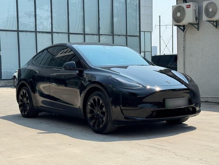 Model Y 2022 RWD photo 3