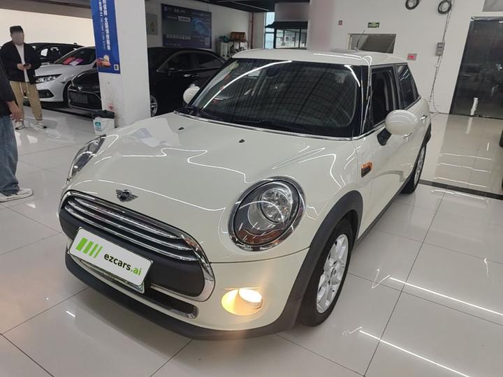 2016 1.2T ONE 5-Door