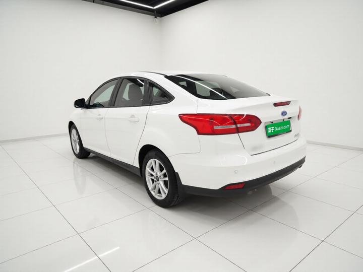 Focus 2015 Sedan EcoBoost 125 AT photo 4