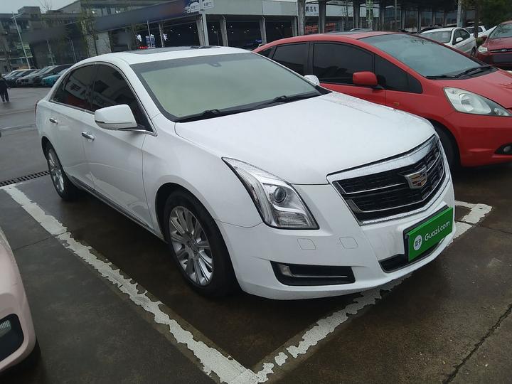 XTS 2017 28T Tech photo 3