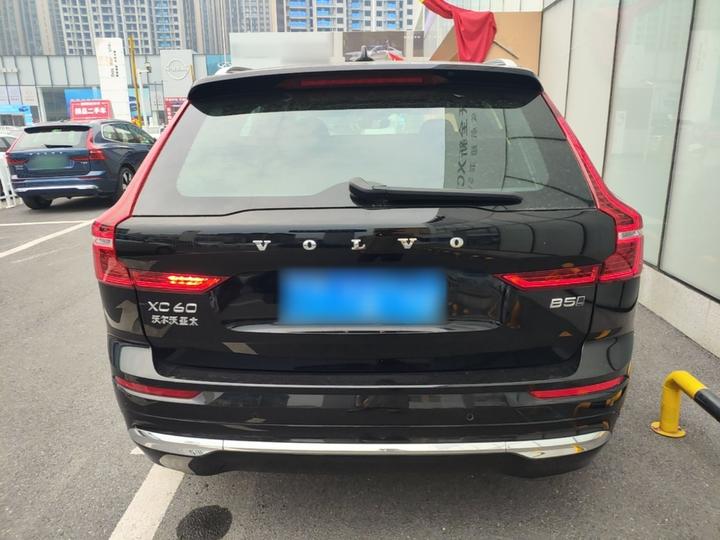 XC60 2025 B5 AWD Luxury photo 5
