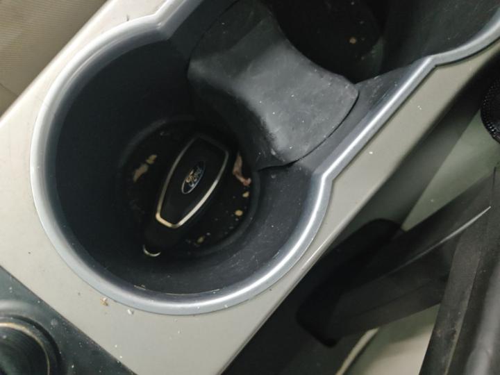 Kuga 2013 1.6L GTDi AWD Elite photo 8