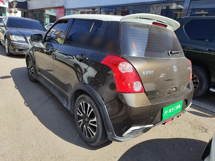 Swift 2013 1.5L AT 20 photo 4