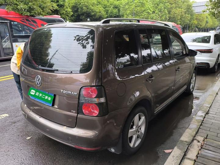 2013 1.4T DSG Comfort 5-Seater photo 4