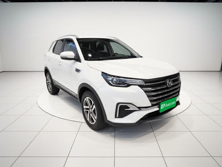CS55PLUS 2020 1.5T AT photo 3