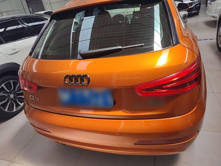 Q3 2015 30 TFSI Comfort photo 3