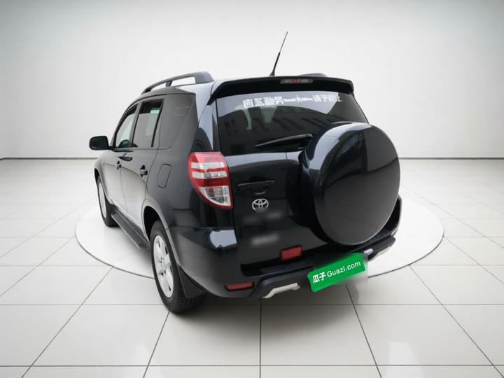 RAV4 2011 2.0L AT Classic photo 4