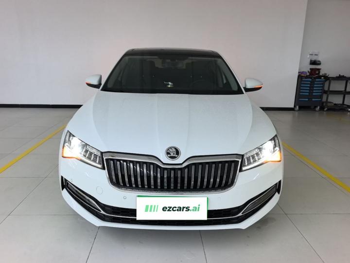 Superb 2024 TSI280 DSG Exclusive photo 2